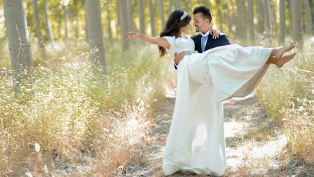 very_hot_and_romantic_couple-HD