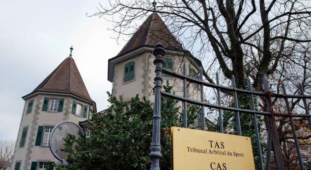 111_1477922996-390433