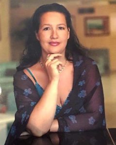 14628194_975939365885276_792311930_n-239x300