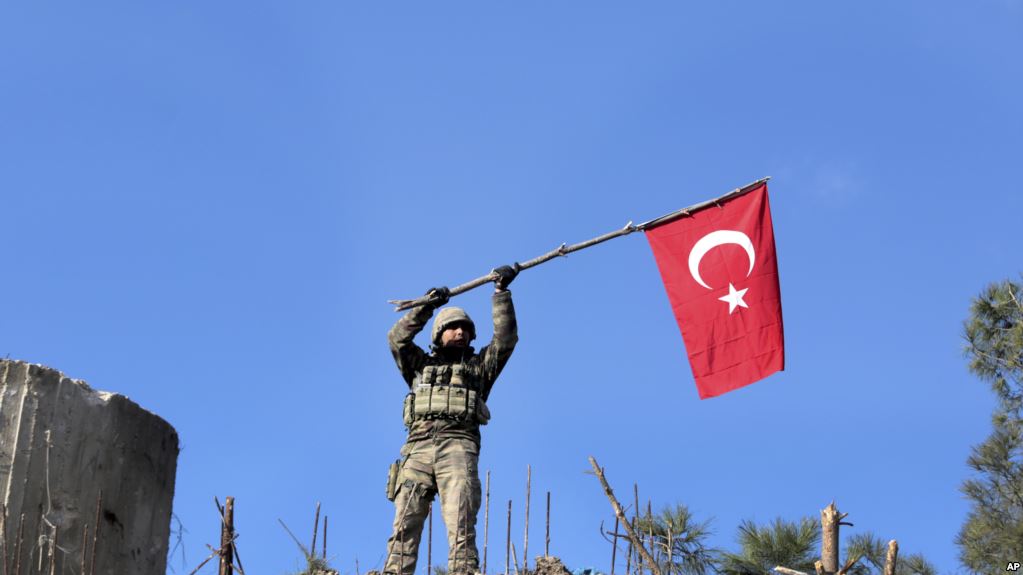 EE0F5BA4-B6DD-44F6-B273-50F939FD111D_w1023_r1_s