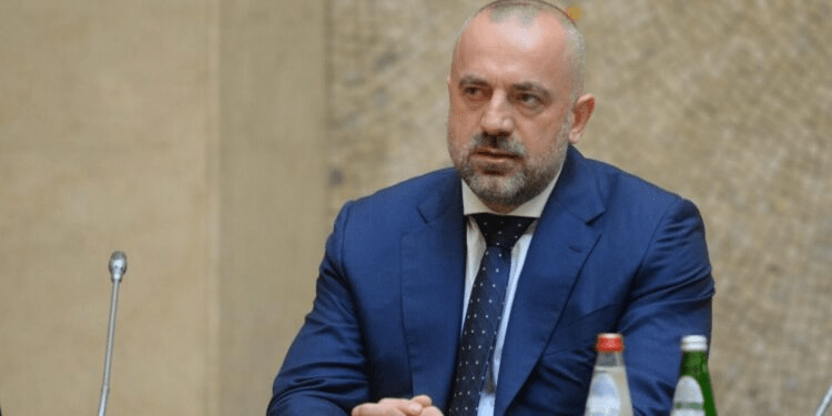 Radoiçiç pret vendimin për aktakuzën në Serbi, Kosova këmbëngul në&nbsp;ekstradim