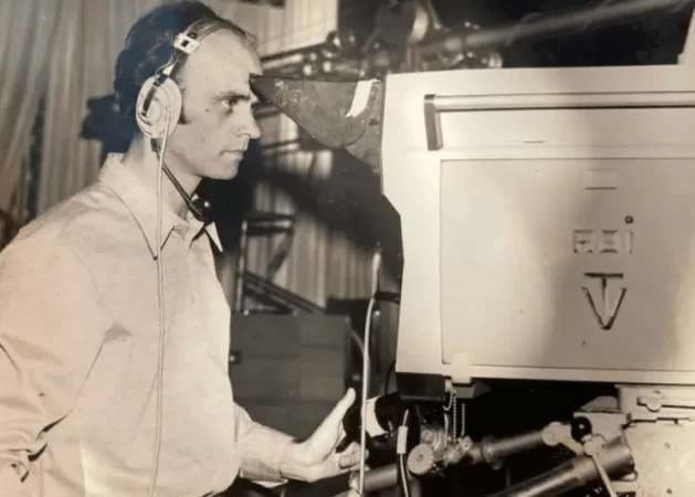 “Në ’62 filluam të transmetonim direkt një ndeshje futbolli, por na mori flakë kamera. Aty ishte dhe Ramiz Alia, i cili…”/ Dëshmia e rrallë e operatorit të parë të&nbsp;RTSH-së