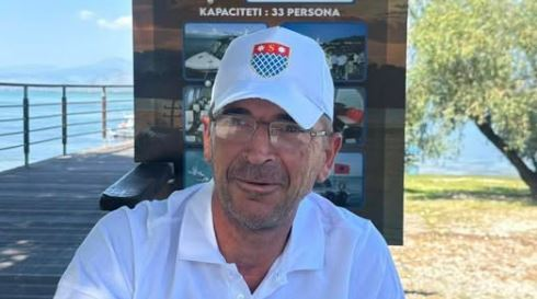 U mbyt në Liqenin e Shkodrës pasi shpëtoi 2 turistët izraelitë, qeveria shpall “Dëshmor të Atdheut” kapitenin Arben&nbsp;Anamali