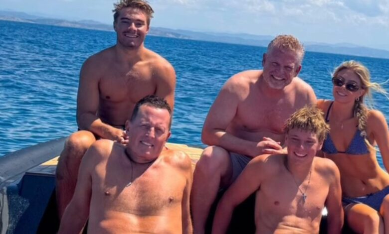 “Në Shqipëri me amerikanë”, Richard Grenell zgjedh rivierën shqiptare për&nbsp;pushime