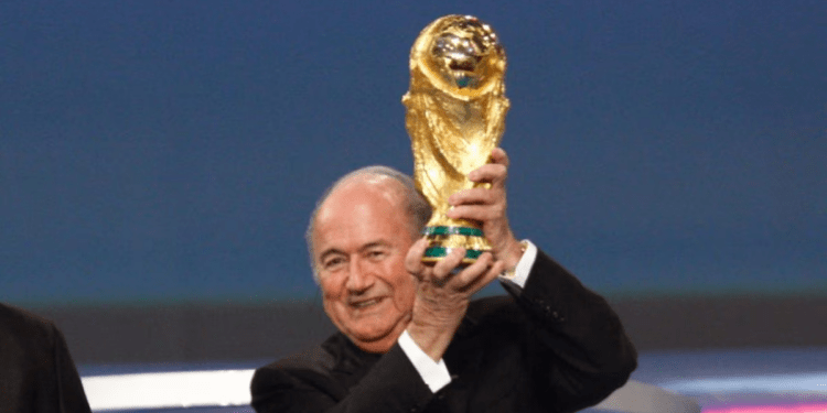 Blatter fton bojkotin e Botërorit 2026: “Më mirë në shtëpi, SHBA nuk është e&nbsp;sigurt”